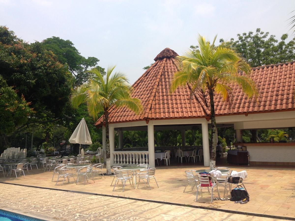 Hotel Club Campestre De Neiva Neiva  Zewnętrze zdjęcie